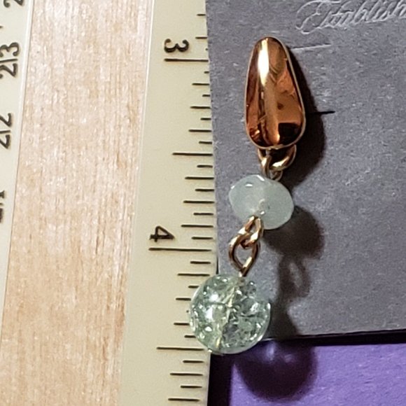 Four-strand seafoam green necklace/earrings - Picture 9 of 9